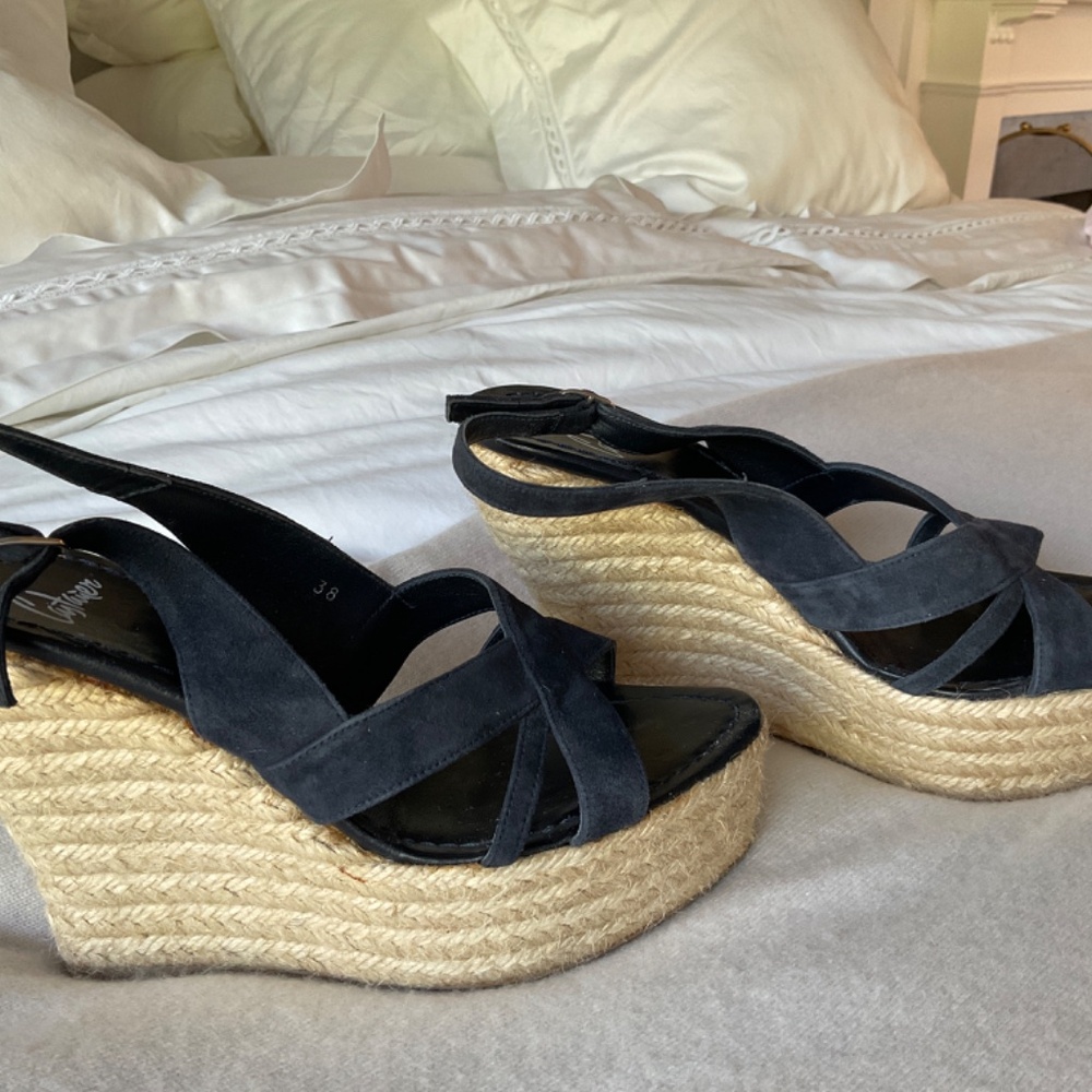 Castner Wedges - Picture 2 of 6